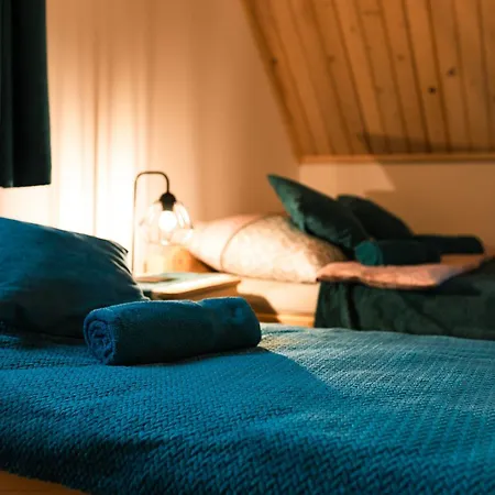 Miedzy Gorami Alpesi faház *