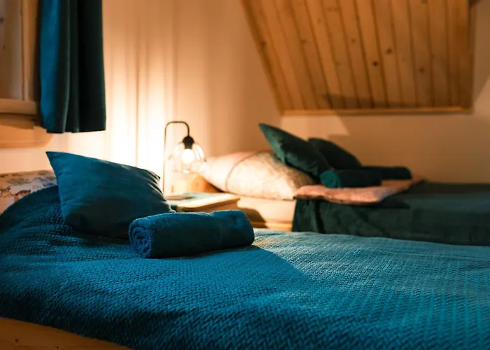 Miedzy Gorami Chalet *